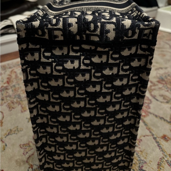 Dior Book Tote - Picture 5 of 10